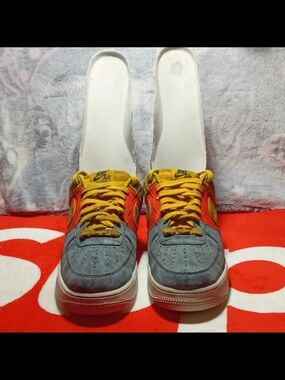 Air Force 1 07 LV8 Dark Sulphur Tie Dye CZ0337-700 Men's Size 11.5